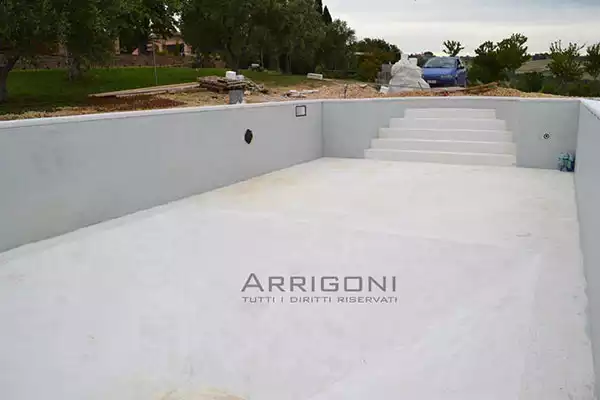 >Fondo, tramoggia e gradini scala rasati