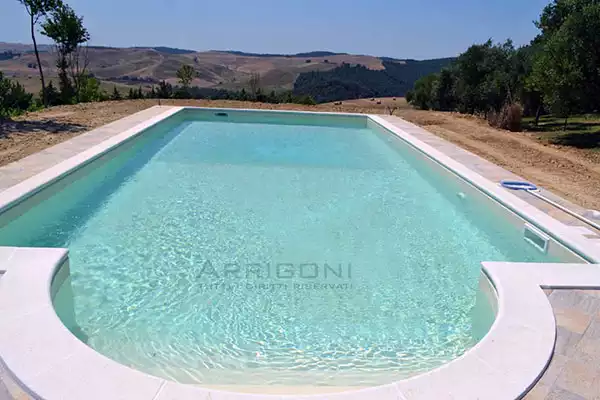 >Piscina interrata 10x5 con scala a semicerchio
