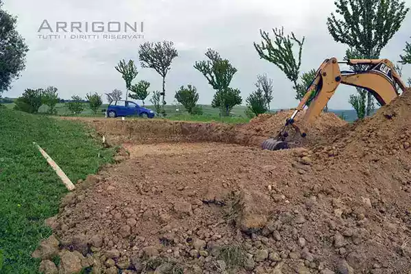 Scavo realizzazione piscina