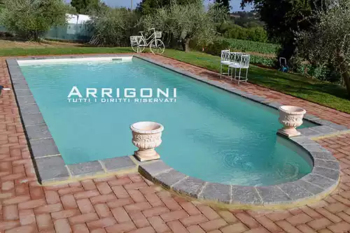 Piscina privata realizzata con il fai da te